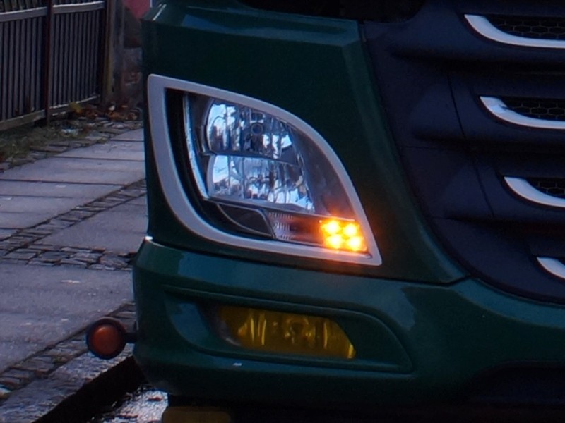 [A240980AM] Kit de conversion LED jaune DRL - DAF XF - 2017+