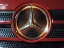 Émetteur d'étoiles Mercedes Actros orange
